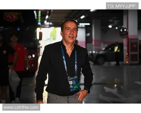 足球明星因违法入狱的背后故事与反思人生的转折点